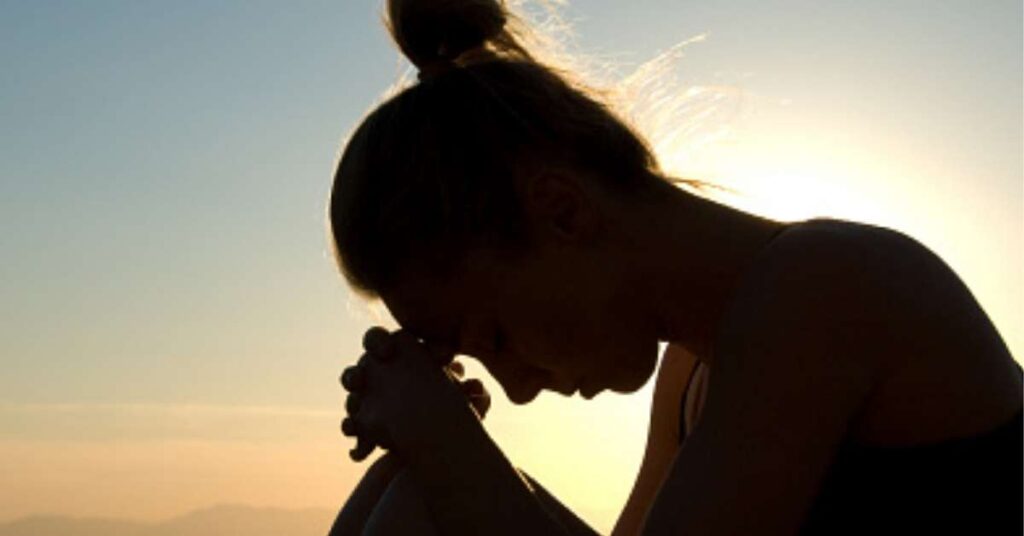 Confessions Woman Praying
